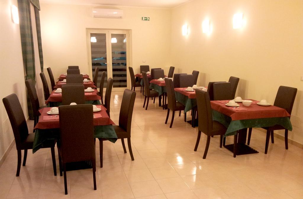 מודוניו Hotel Giardino מראה חיצוני תמונה